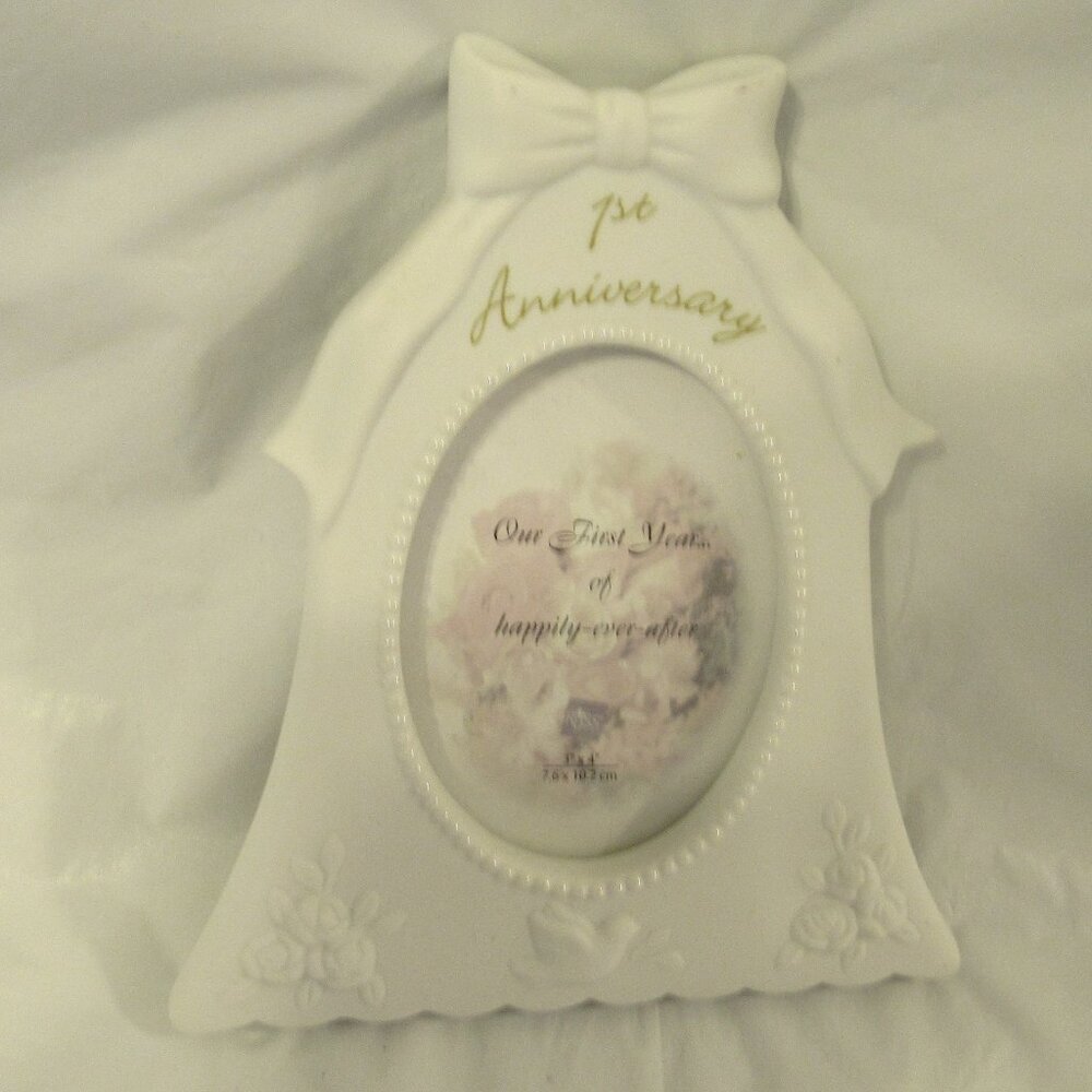 Russ Weddubg Picture Frame. Porcelain.